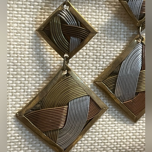 Handcrafted Solid Antique Detailed Copper Dangle Earrings from Chile - Picture 5 of 5